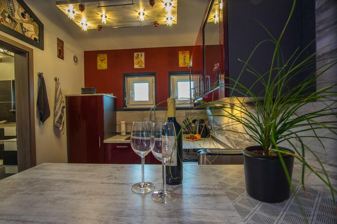 Bodensee-Fewo Modernes & Top-Ausgestattetes Appartement Incl Netflix, Fahrradgarage Uhldingen-Mühlhofen Exterior foto